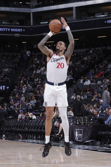 世界杯高清直播-科林斯：最后3场常规赛的最大目标是更好地建立赢球习惯